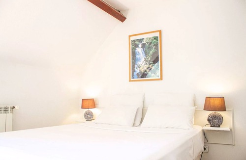 Bagneres-de-Bigorre Hotel | Superior Room for 2 People with Breakfast