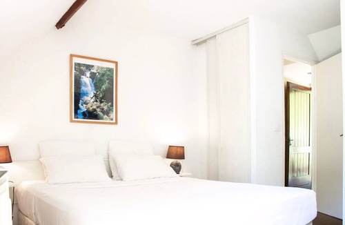 Bagneres-de-Bigorre Hotel | Superior Room for 2 People with Breakfast