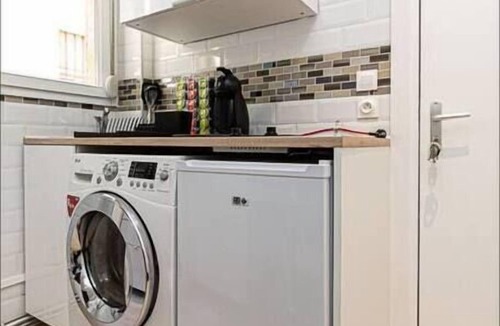 Les Iles Apartment | Sweet Apartment Heart Metz close Cathedral /1BR
