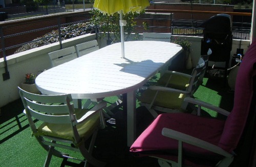 Leguevin Apartment | T 2 suburban furniture of TOULOUSE (10mn cu center town)