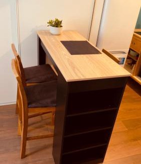Saint-Pierre - Rene II - Bonsecours Apartment | T1 TV 43' avec Netflix - canal série - apple TV - OCS - Disney - Dazen - bein sport - prime vidéo