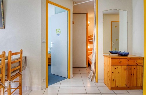 Luz-Saint-Sauveur Apartment | T2 cabine 6 pers à Luz, calme, parking, animaux OK - FR-1-402-13