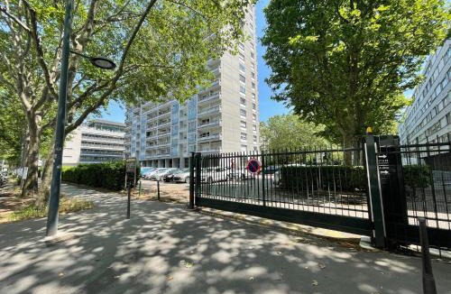 Tonkin Nord Apartment | T2 Confort Tête d'Or - Parking gratuit - Climatisé