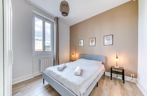 Parilly Apartment | T3 L'Étoile NEUF Cosy & Lumineux - Gare Parilly