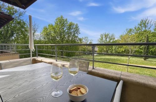 Prayssac Apartment | T3 Piscine Classé 3, Park, Terrasse