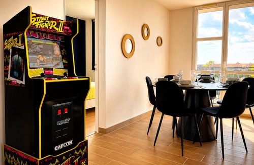 Bascule - Oratoire Apartment | T4 Pro Groupes - Parking - 6 pers - Arcade