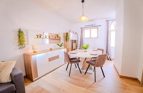 Chalons-en-Champagne Apartment | TEMPLE JACQUESSON - Gare - Centre ville - WIFI RAPIDE et STREAMING - PARKING GRATUIT - CHECK IN 24H - CLIMATISATION - IDEAL PROS - cour privée - barbecue