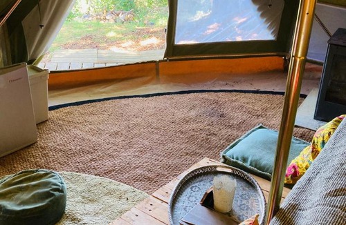 Idrac-Respailles Other | Tente bivouac en pleine nature et Guinguette