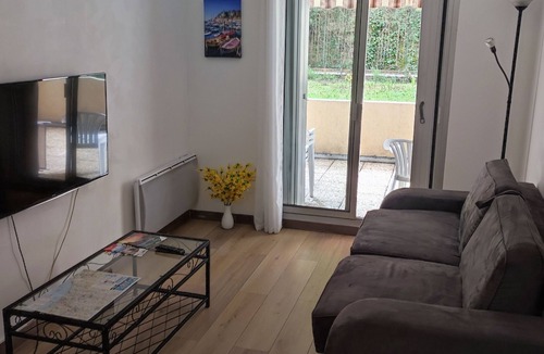 Mantega Apartment | Terrace apartment+ possibility of garage(2 to 3 people)