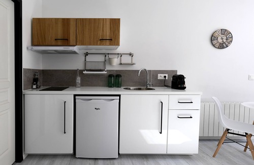 Bordeaux Sud Apartment | ★ TERRACE ★ STUDIO ★ PARKING (optional) ★ SWEETHOMEBORDEAUX