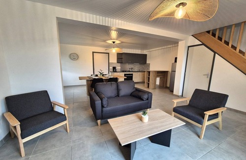 Plurien House | Terraced Country House near Sea