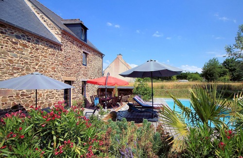 Roz-Landrieux House | The Breton Palace - Gîte de France 4 ears - 5 bedrooms - Private pool