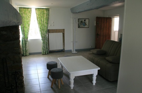 Montolivet House | the cottage of aulnettes