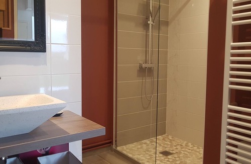 Guerlesquin House | The countryside 20 minutes from the beaches, cottage with swimming pool