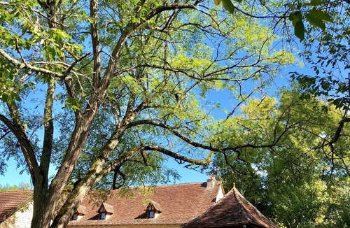 Camboulit House | The Stables, a beautifully converted house of 202 sqm within 2 acres.