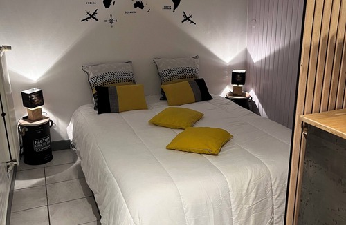 Frouard Apartment | This apartment of 45 m in the basement of my house ceilings do not exceed 2 m