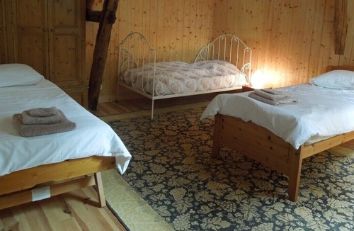 Termes-d'Armagnac House | This house is a 2 bedroom(s), 1.5 bathrooms, located in Termes-d'Armagnac, Occitanie.