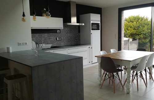 Carantec House | Ti TADIG * Sea view - Car-free vacation - Close to beaches and shops.