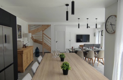 Ruca House | Ti vakansin war aod an emrodez