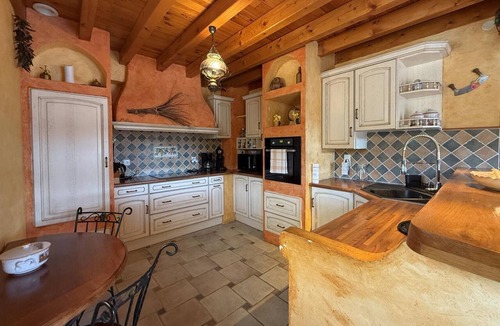 Monein House | Ticoulat - Monein - Gîte