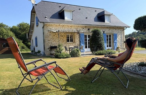 Monein House | Ticoulat - Monein - Gîte