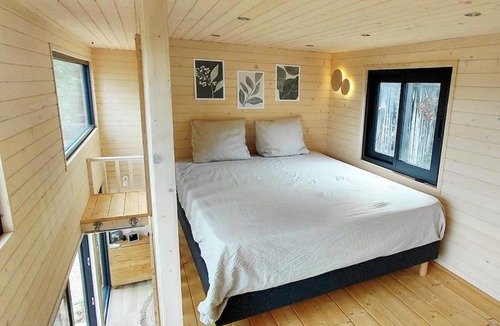 Villeneuve-Lecussan House | Tiny house en campagne vue Pyrénées