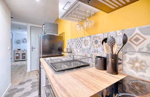 Maurens House | Toit Pour Vous in Maurens – Relaxing Village Getaway with Garden and Pool