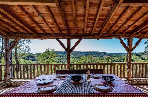 Le Boulve Villa | Tourondel - Two Bedroom Villa, Sleeps 4