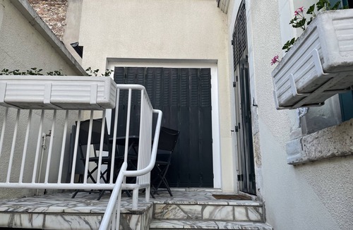 Romorantin-Lanthenay House | Townhome