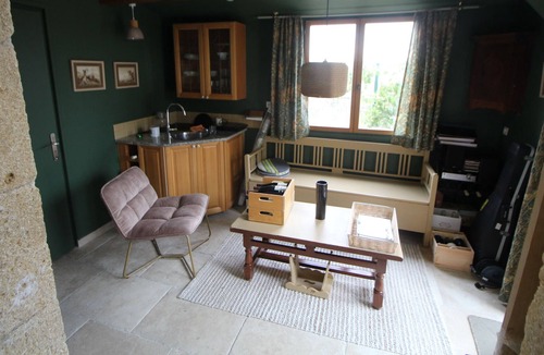 Remoulins House | Townhouse with direct view of the Gardon