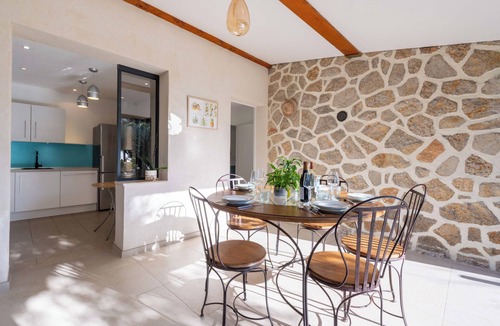 La Roquette-sur-Siagne Villa | Tranquil House with Pool – Near Cannes