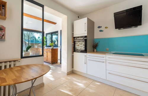 La Roquette-sur-Siagne Villa | Tranquil House with Pool – Near Cannes