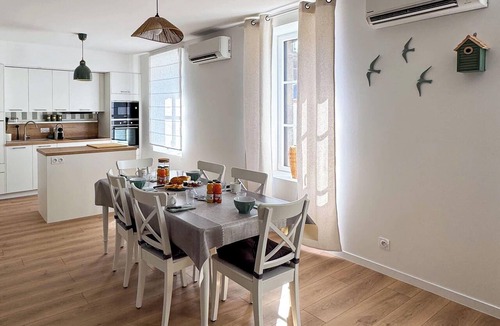 Mortagne-sur-Sevre Apartment | Tranquiloue - Appart 6 pers - 20 min Puy du Fou