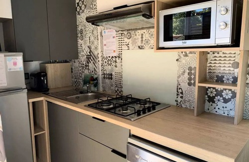 Sadirac House | Tribu 6-Room Mobile Home for 10 People, Air-Conditioned + TV, 3 Bathrooms