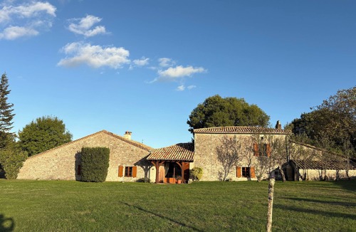 Montaigu-de-Quercy House | Typical Quercy house with sheltered outdoor spa.