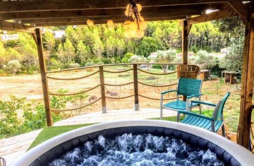 Le Beausset House | Un brin dfolies, bohème , nature, piscine chauffée de Pâques à Toussaint , spa , sauna, yoga ,massage