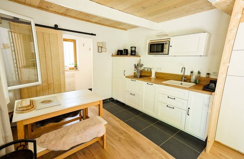 Cuers House | Une Maison Tout Confort, son Grand Terrain Nature et sa Piscine Juste Pour Vous!