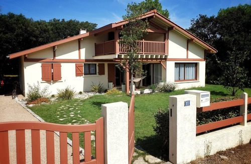 Labenne-Ocean Villa | Upscale villa 8 to 14p seafront, air-conditioned, heated pool.