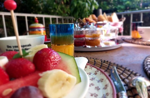 Fontareches Bed & Breakfast | UZES CÔTÉ VILLAGE - Chambre d'hôtes