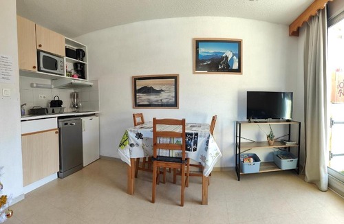 Allos Apartment | véritable 2 pièces, vue panoramique