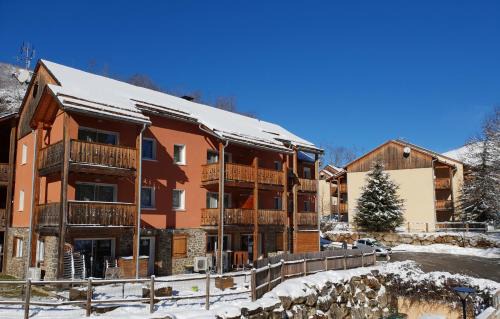 Ax-les-Thermes Apartment | Vacancéole - Le Domaine de la Vallée d'Ax