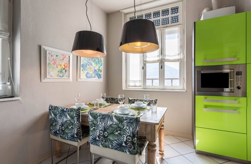 Como Apartment | Vacation Apartment "Central Vista Lago" with Lake View & Private Terrace