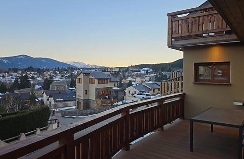 Formigueres House | Vacation Apartment "Le Chalet Des Monts"