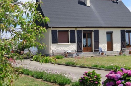 Saint-Jacut-de-la-Mer House | Vacation home Ferienruhe (SJA100) in Saint Jacut de la Mer - 6 persons, 3 bedrooms