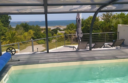 Carantec House | Vacation home la grand-voile splendid sea view
