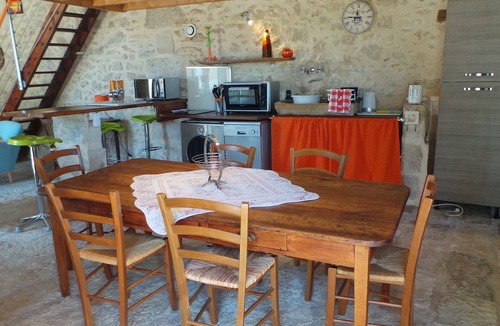 Monprimblanc House | Vacation Rental with a Pool