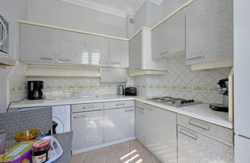 Mont Duplan Apartment | Vacations in Nîmes with nice view on park 5 mn walk from the city center
