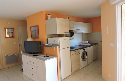 Valras-Plage Apartment | Valras Alizéa Beach direct beach residence with pool