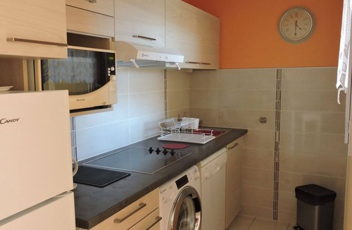 Valras-Plage Apartment | Valras Alizéa Beach direct beach residence with pool