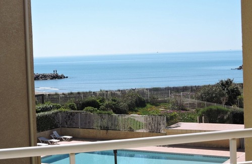 Valras-Plage Apartment | Valras Alizéa Beach direct beach residence with pool